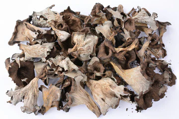 Dried Black Trumpet Mushrooms Small